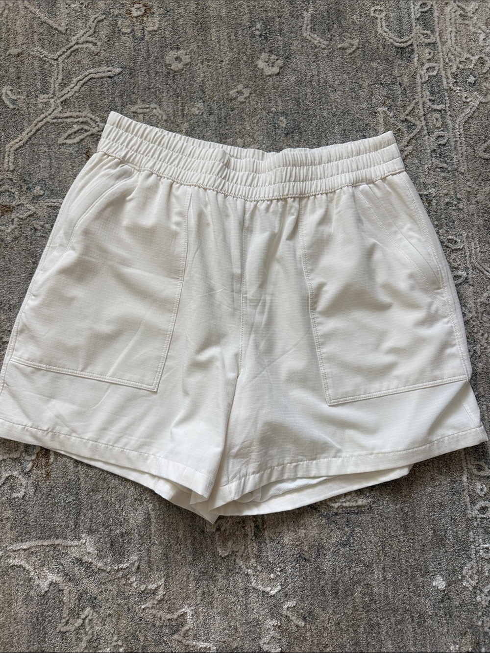 Athleta White Elastic-Waist Athletic Shorts